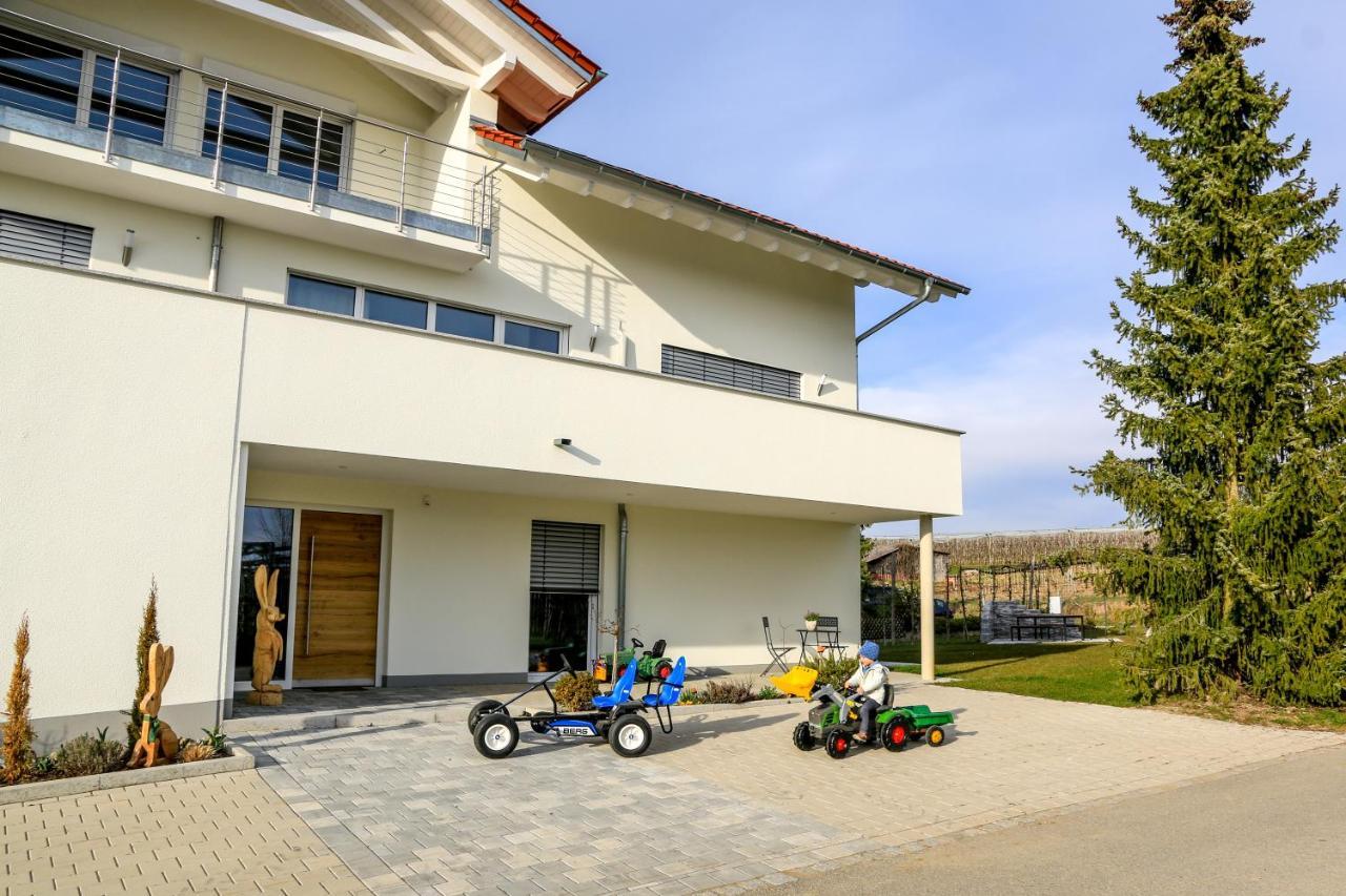 Ferienhof Haas ฟรีดริชส์ฮาเฟน ภายนอก รูปภาพ